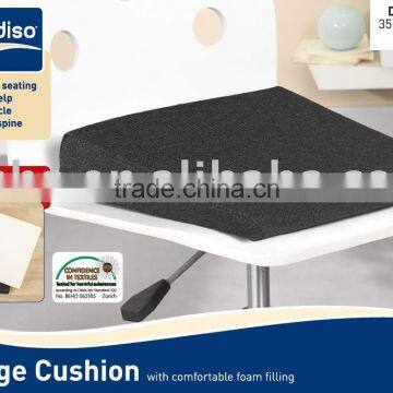 WEDGE SHAPED CUSHION WITH BLACK COLOR CUSHION (EV30770)