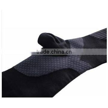 High Quality Enhanced Performance & Faster Recovery Sport Compression Socks photo-5