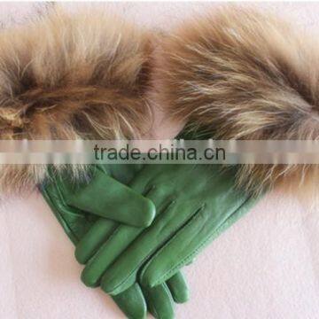 Janefur Luxy Fashionista celebrity style Raccoon fur cuff leather gloves fur accessories