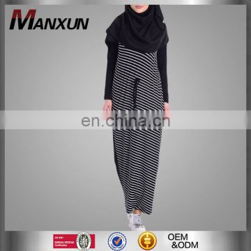 High Quality Classic Design Fashion Women Hijab Muslim Scarf Black And White Striped Long Knit Dress Abaya