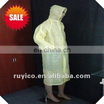 disposable plastic/PE rain coat for outdoor