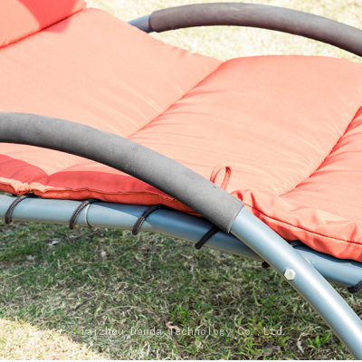 Modern Style Outdoor Metal Hanging Canopy Bed Swing Chair High Quality Sun Lounger Garden Hotels Home Living Bedroom Courtyard Use photo-2