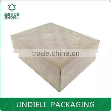 Velvet Beautiful Useful Cosmetic Packaging Box photo-3