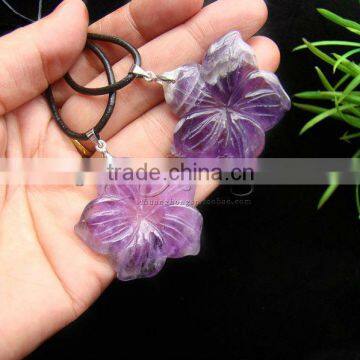 White and amethyst crystal pendant flower carving pendant