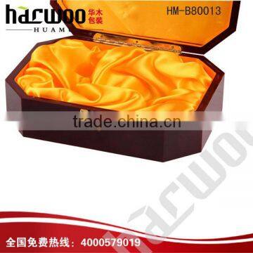 Wooden Box With Acrylic Windows and Lid photo-5