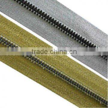 fashion brass zipper for garment