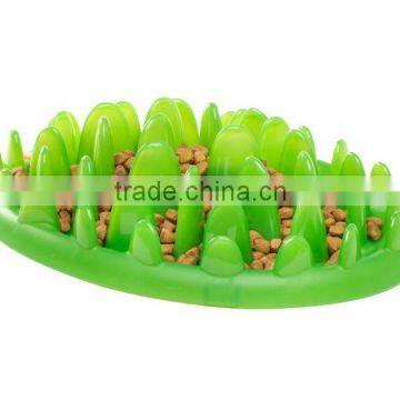 Spiky Dog Bowl - Green Slow feeder/dispenser for greedy dogs