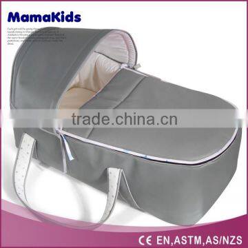 Foldable travel baby carry cot