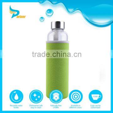 Eco-friendly high-quality glass sport portable water bottle 1.5l glass water bottle with bottle cup coat