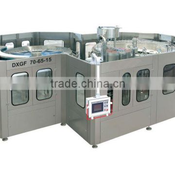 Soft drink filling machine