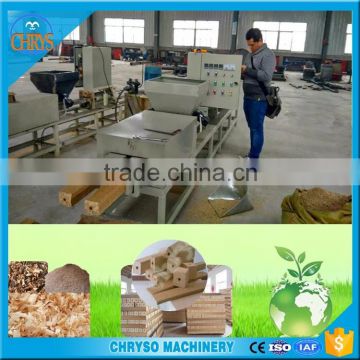 Environment friendly wood chip block making machine with low heat consumption