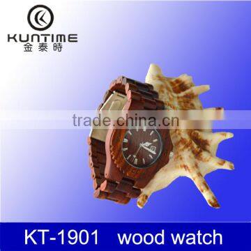 2015 New arrival wood watch with sandal wooden material for man