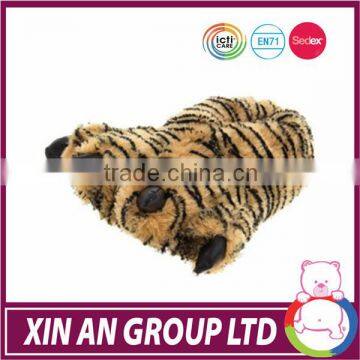 Custom soft filling plush womens fluffy slippers