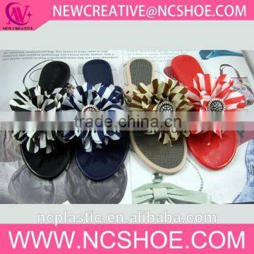 rubber beach thong women flip flop PVC slipper with big flower