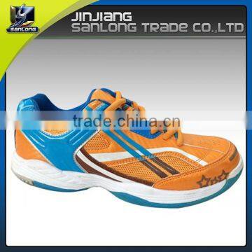 China latest model brand jogging sports shoes