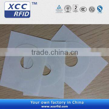 Cheap RFID NFC tags/sticker with circle hole                        
                                                Quality Choice