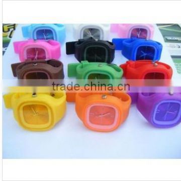 Fashion quartz adult size geneva silicone jelly watch