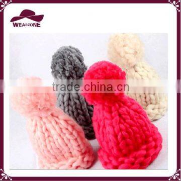 Wholesale newest knitting hat with fur pom