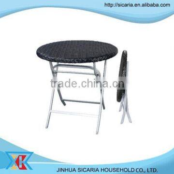 Outdoor rattan folding table