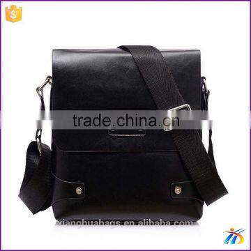 Latest cheap designer men's messenger bags fashion crossbody bags wholsale