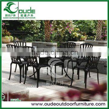 outdoor metal furniture