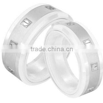 2014 alibaba express Pop Fashion Brushed Finish Ceramic Jewelry Rings