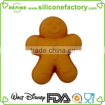 Platinum grade lovely Christmas snowman shaped silicone baking mould