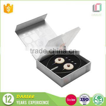 Guangdong factory magnet closure custom headphone box with own logo printing