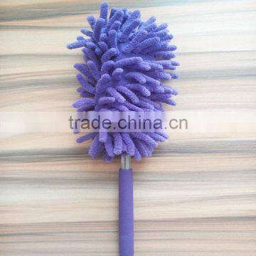 Extendable stainless steel microfiber dust brush