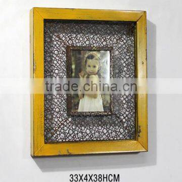 Yellow Color Fanny Photo Frame