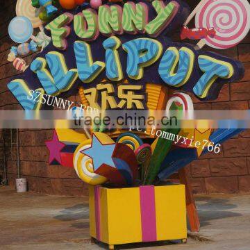 Large Outdoor Giftbox Decoration photo-2