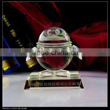 Penguin shape crystal trophy crystal award