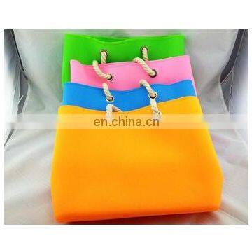 2017Alibaba wholesale silicone bag/silicone beach bag/silicone women handbags/