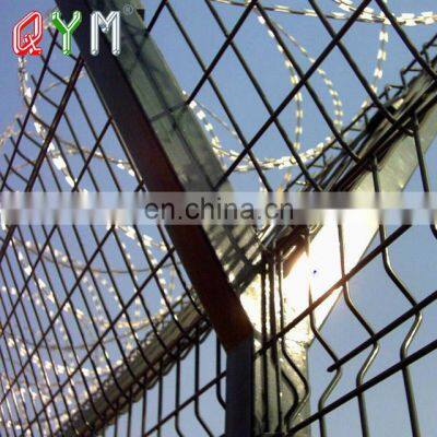 Y Post Welded Mesh Fence Panel Airport Perimeter Fence photo-4