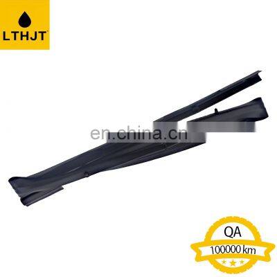 Car Accessories Auto Spare Parts Front Hood Weather Strip 53381-60041 For LAND CRUISER 100 UZJ100 1998-2007 photo-2