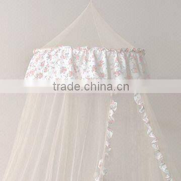 Circular mosquito net with lace