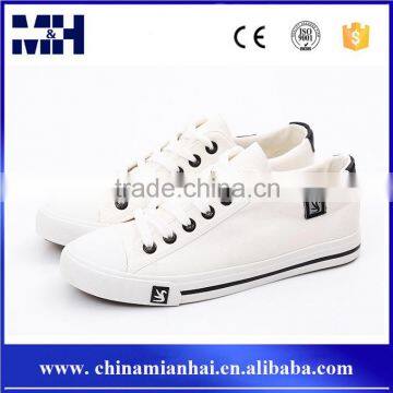 Popular Fashion Hot Sale 2016 New Model Canvas Shoes