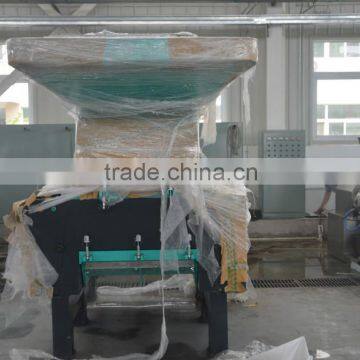 High efficiency big capacity bone crusher machine with 800KG/H