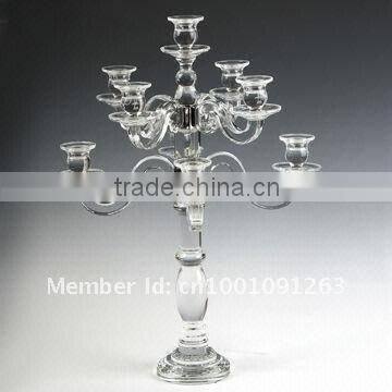 Elegant crystal candleholder for table decorations in chinese markets