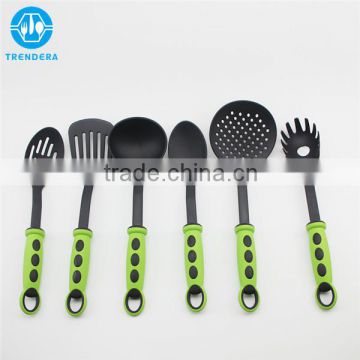 Hot selling nylon material wholesale kitchenware