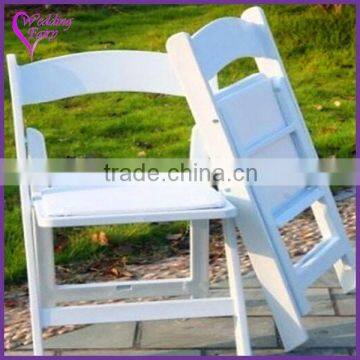 High Quality Popular White Wooden Wedding Chair