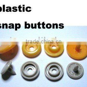 Plastic Snap Buttons