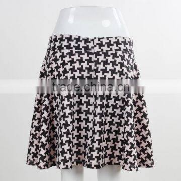 F5S43015 European Style Women Houndstooth Printed Flippy Skirts photo-3