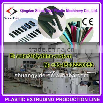 Automotive Sealing Strip Extrusion Machine / Plastic Machinery