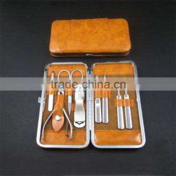 Bonvatt China Wholesale High Quality 8 Pcs Manicure Set and Pu Manicure Set Mesas de Manicure photo-1