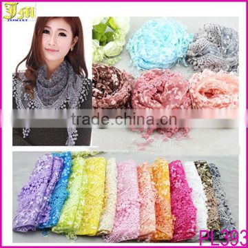 2014 Latest Fashion Design Lace Tassel Sheer Burnt-out Floral Print Triangle Scarf Shawl Neck Wrap