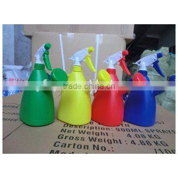 high quality PE watering can 900ml