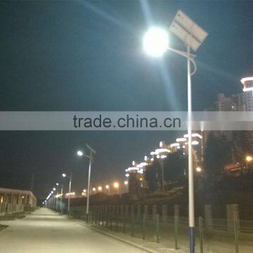 With Battery Storage 6-12 Hours Lighting Time 100W Solar Street Light System photo-2