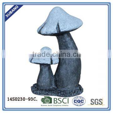 Funny Handmade Resin Statues With Mushroom Garden Statue photo-2