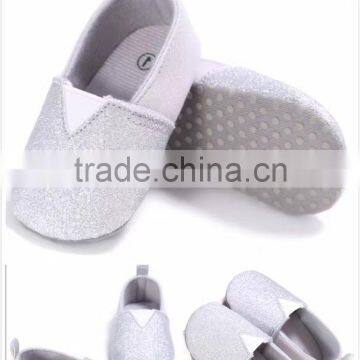 Wholesaler Shoes Stock for New Born Baby Sequines Yellow Pink Easy Wear Child Shoe photo-6